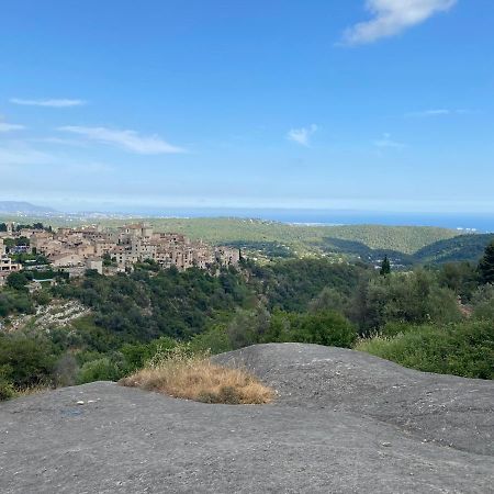 Charmant Appartement Au Coeur Du Village Tourrettes-sur-Loup Buitenkant foto