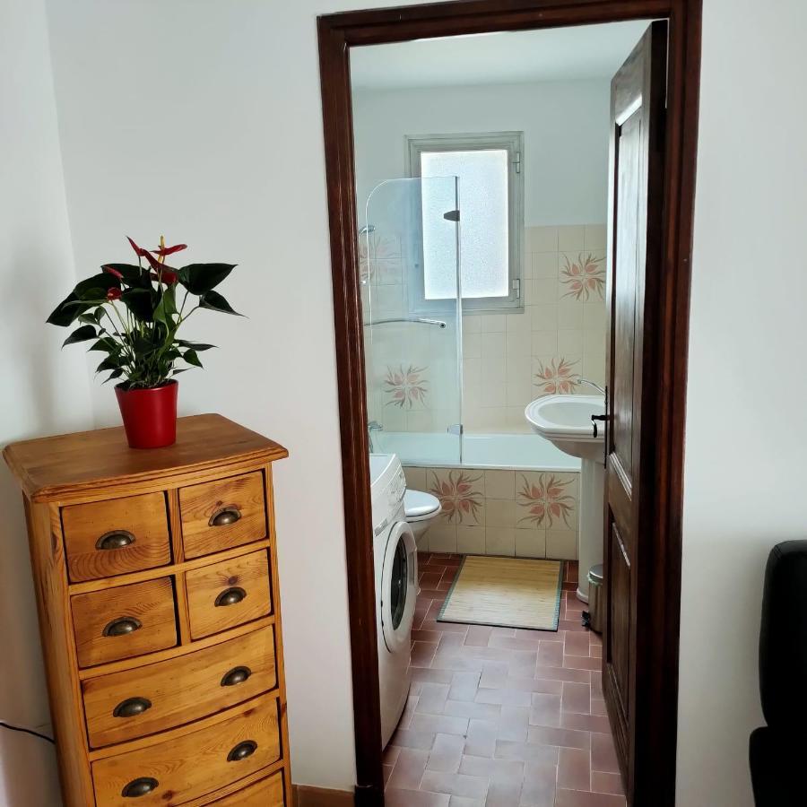 Charmant Appartement Au Coeur Du Village Tourrettes-sur-Loup Buitenkant foto