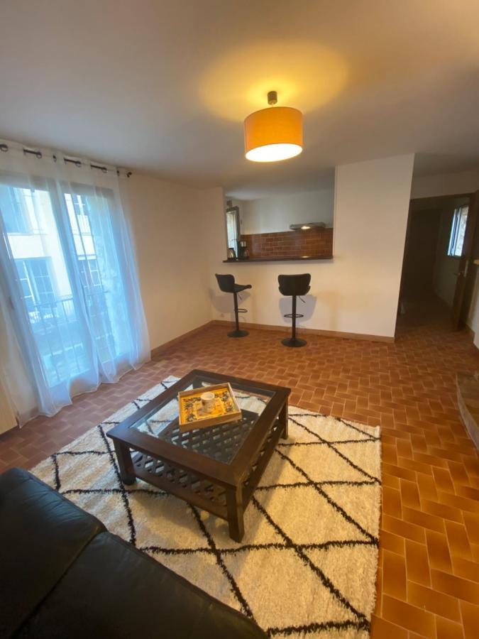 Charmant Appartement Au Coeur Du Village Tourrettes-sur-Loup Buitenkant foto